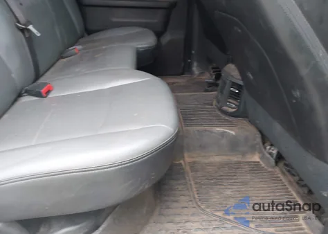 2019 Ram 2500 Tradesman 4X4 8' Box from USA, damaged, VIN 3C6UR5HLXKG585257